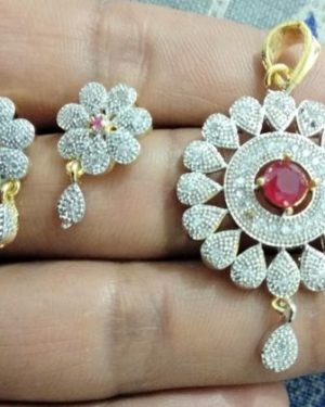 Women Stone Pendant Set  - sozo