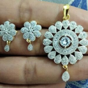 Women Stone Pendant Set  - sozo