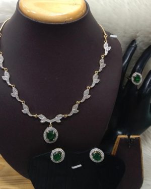 Unique Necklace Set  - sozo