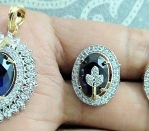 Women Stone Pendant Set  - sozo