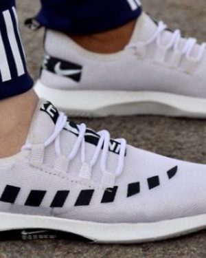 Men's Solid Mesh Sports Shoes