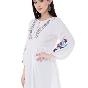 Women’s Rayon Off-White Top – GRE